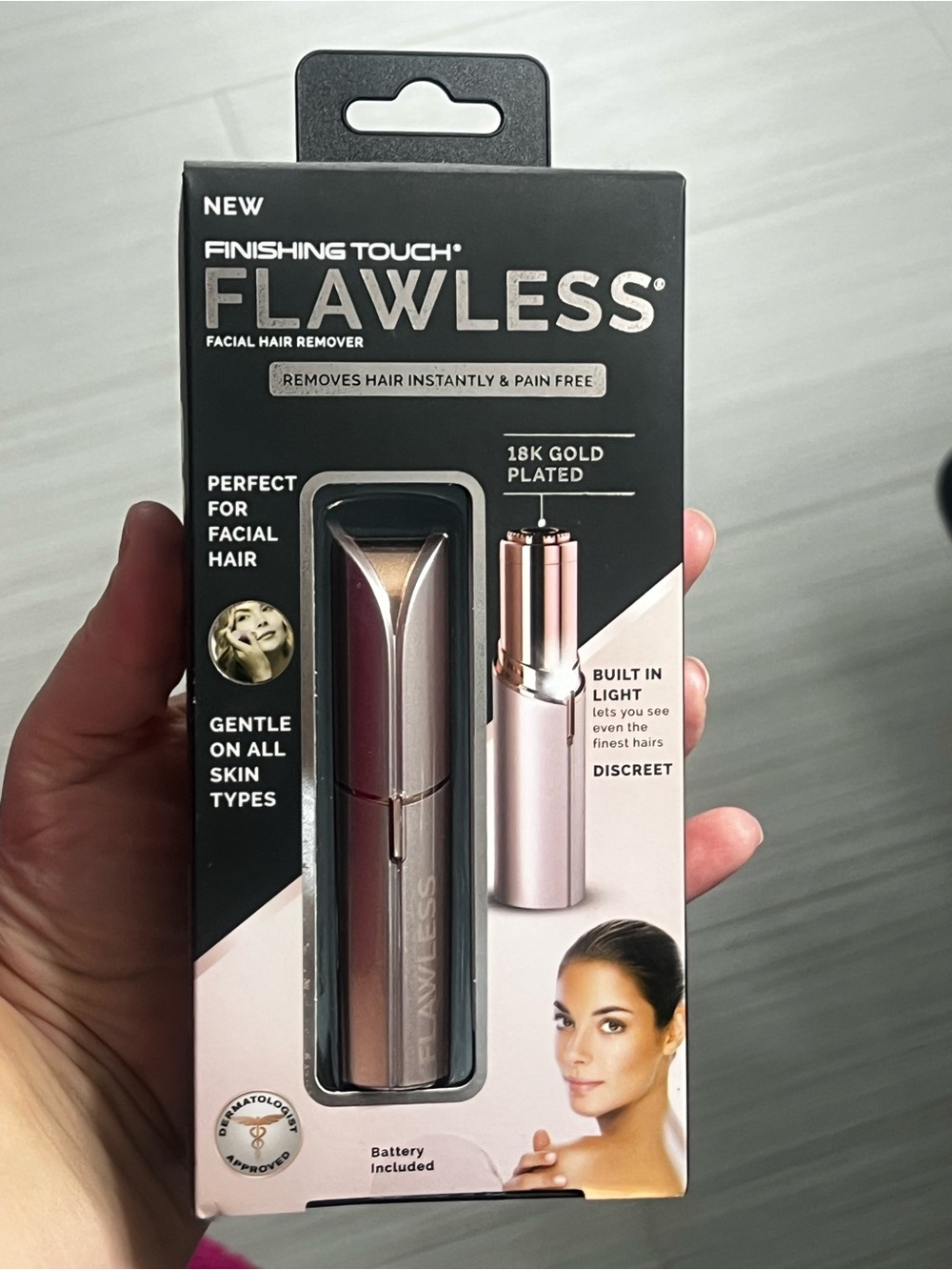 NWT Finishing Touch Flawless Facial Hair Remover Rose Gold 18K Gold Plated - Picture 2 of 3